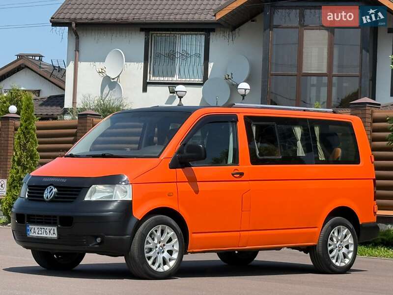 Минивэн Volkswagen Transporter 2005 в Киеве