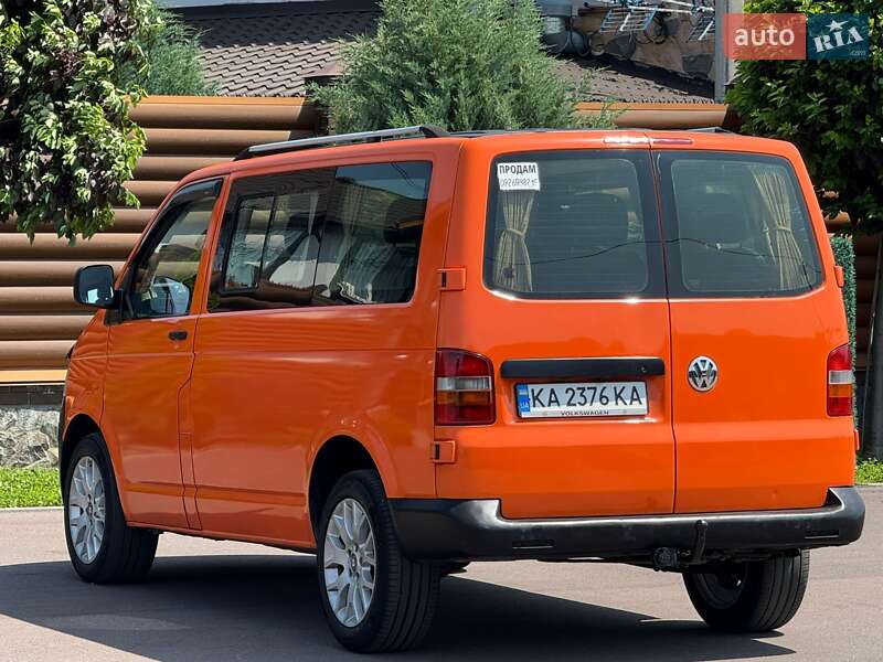 Минивэн Volkswagen Transporter 2005 в Киеве