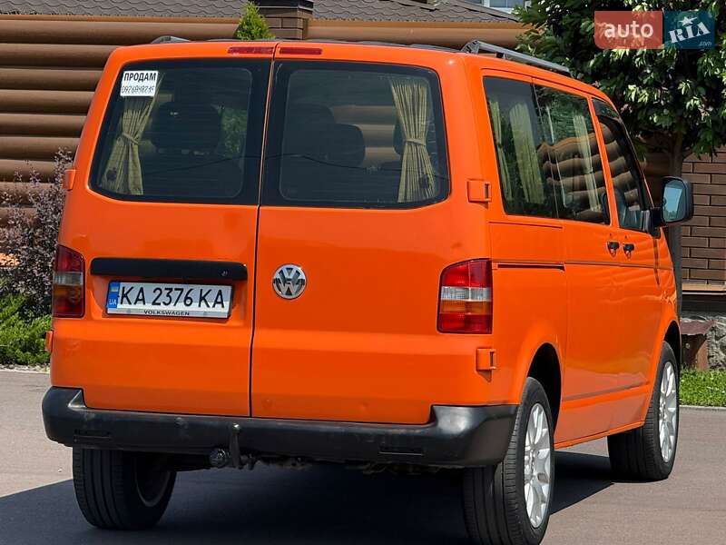 Минивэн Volkswagen Transporter 2005 в Киеве