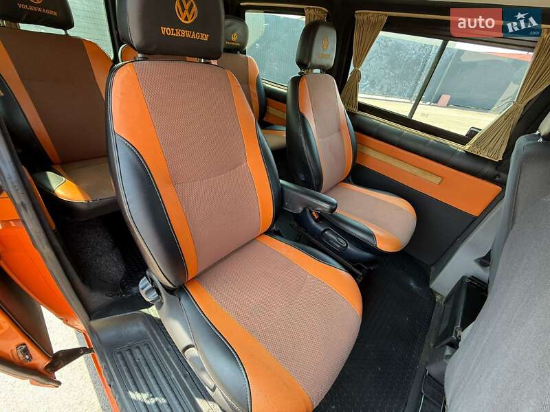 Минивэн Volkswagen Transporter 2005 в Киеве