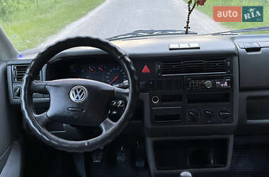 Минивэн Volkswagen Transporter 2001 в 