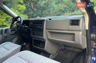 Минивэн Volkswagen Transporter 2001 в 