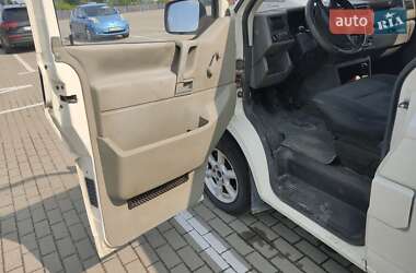 Минивэн Volkswagen Transporter 2000 в 