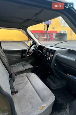 Минивэн Volkswagen Transporter 1996 в 