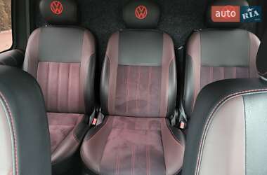 Вантажопасажирський фургон Volkswagen Transporter 2015 в 