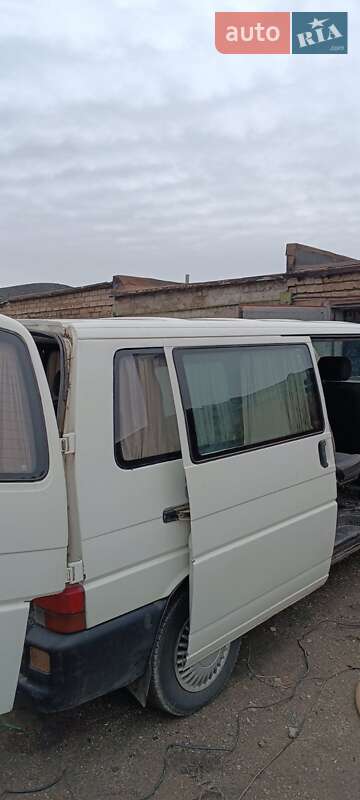 Минивэн Volkswagen Transporter 1999 в Запорожье