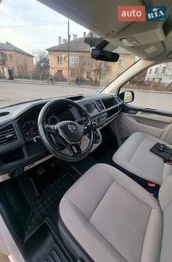 Грузовой фургон Volkswagen Transporter 2019 в 