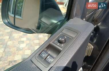 Грузовой фургон Volkswagen Transporter 2018 в 