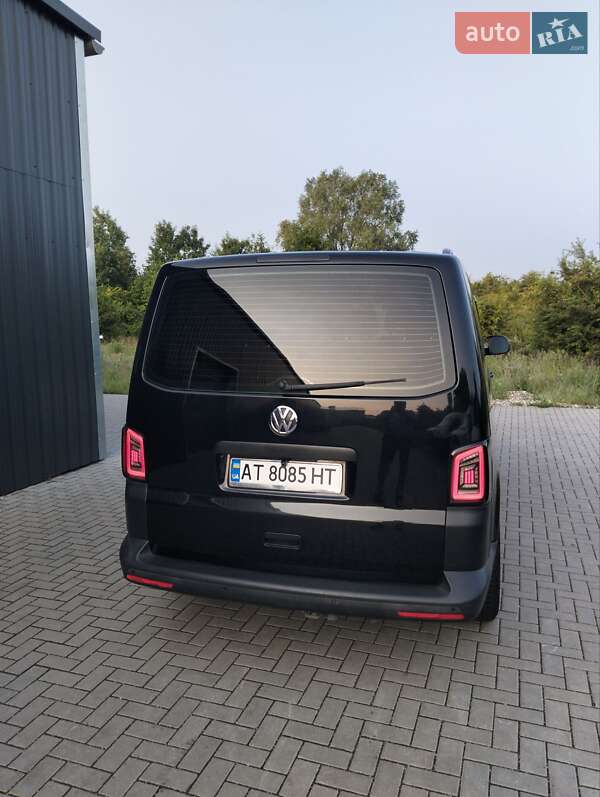 Минивэн Volkswagen Transporter 2014 в Ивано-Франковске