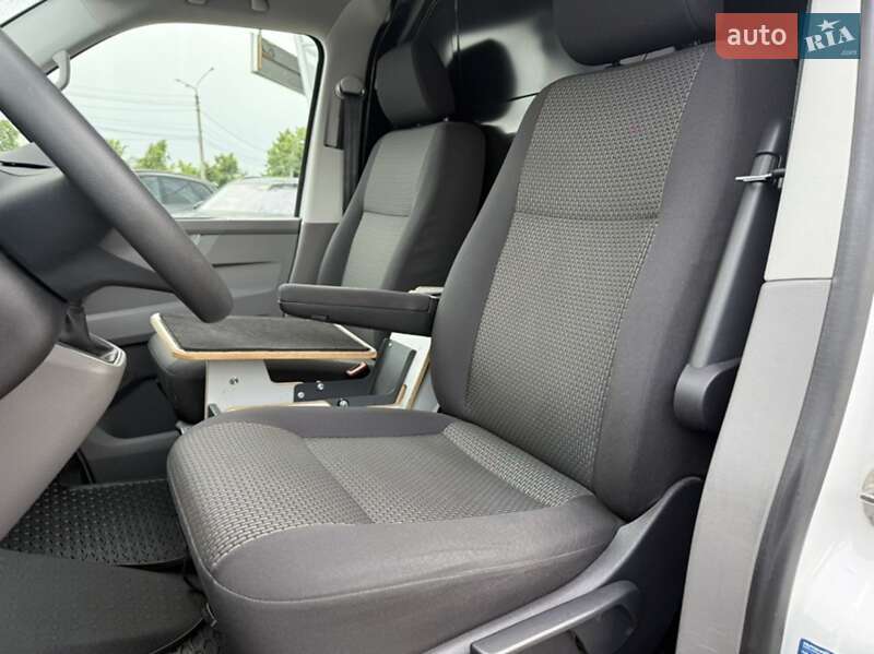 Грузовой фургон Volkswagen Transporter 2021 в Хмельницком