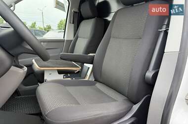 Грузовой фургон Volkswagen Transporter 2021 в 