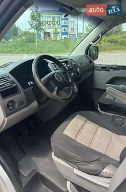 Минивэн Volkswagen Transporter 2004 в 