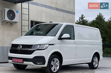 Вантажний фургон Volkswagen Transporter 2021 в Радивиліві
