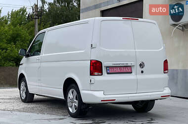 Вантажний фургон Volkswagen Transporter 2021 в 