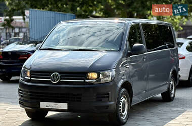 Минивэн Volkswagen Transporter 2018 в 
