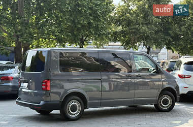 Минивэн Volkswagen Transporter 2018 в 