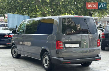 Минивэн Volkswagen Transporter 2018 в 