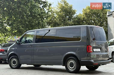 Минивэн Volkswagen Transporter 2018 в 