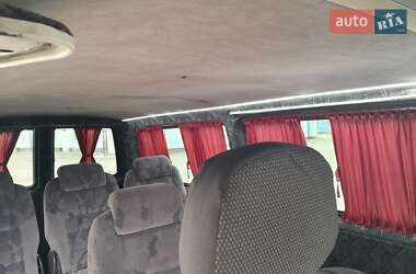 Минивэн Volkswagen Transporter 2000 в 
