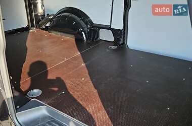 Грузовой фургон Volkswagen Transporter 2020 в 