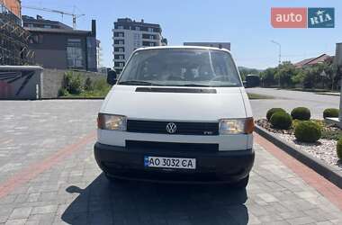 Грузовой фургон Volkswagen Transporter 2000 в Хусте