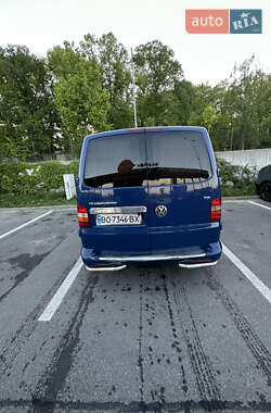 Минивэн Volkswagen Transporter 2005 в 