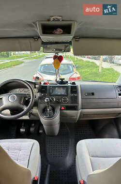 Минивэн Volkswagen Transporter 2005 в 