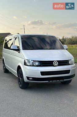 Мінівен Volkswagen Transporter 2011 в Миколаєві