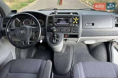 Мінівен Volkswagen Transporter 2011 в 