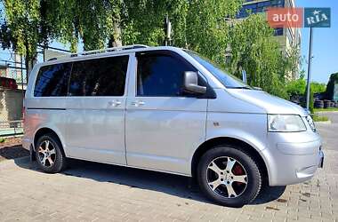 Минивэн Volkswagen Transporter 2009 в 