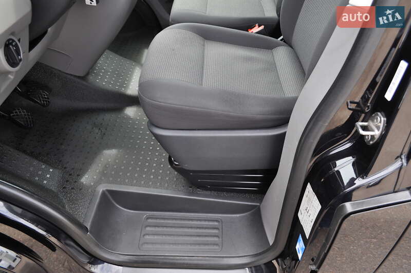 Вантажний фургон Volkswagen Transporter 2020 в Києві