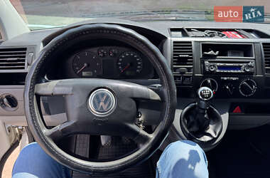 Минивэн Volkswagen Transporter 2005 в 