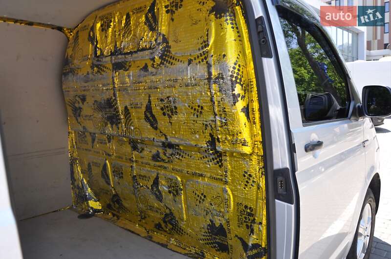 Грузовой фургон Volkswagen Transporter 2015 в Одессе