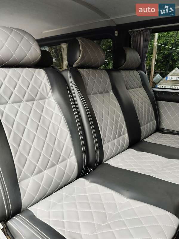 Минивэн Volkswagen Transporter 2014 в Коростене