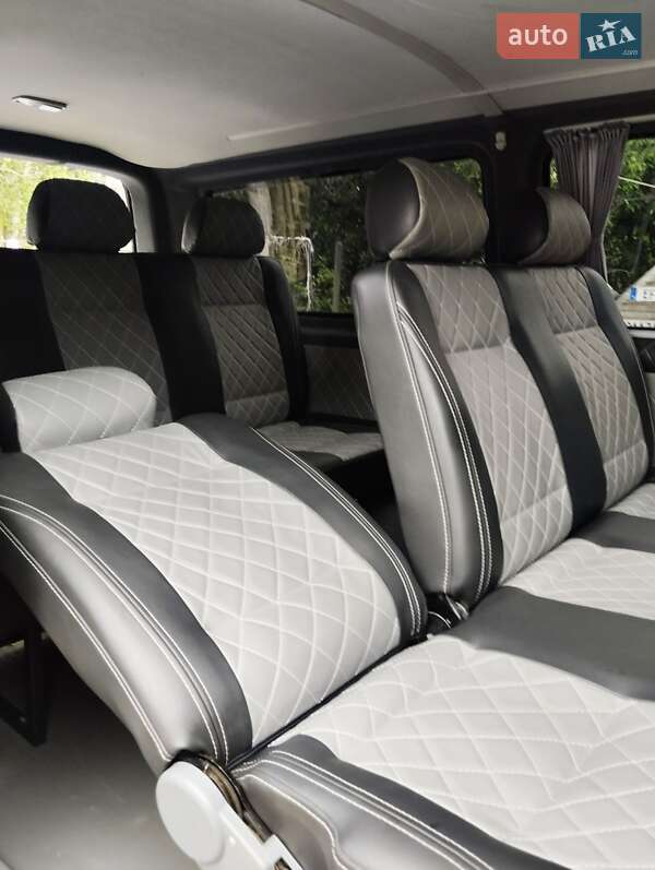 Минивэн Volkswagen Transporter 2014 в Коростене