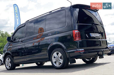 Минивэн Volkswagen Transporter 2017 в 