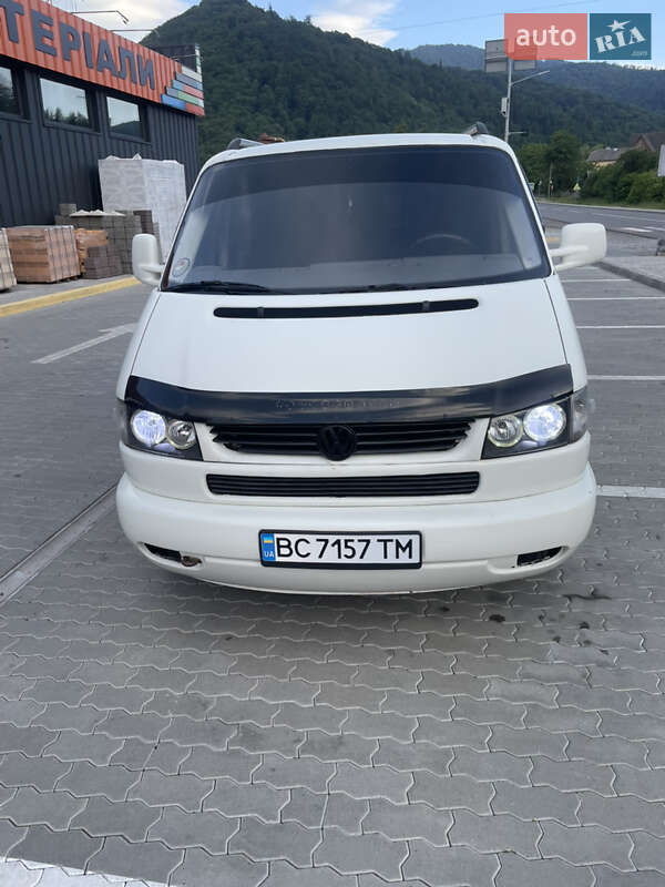 Мінівен Volkswagen Transporter 2001 в Сколе