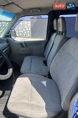 Минивэн Volkswagen Transporter 1999 в 
