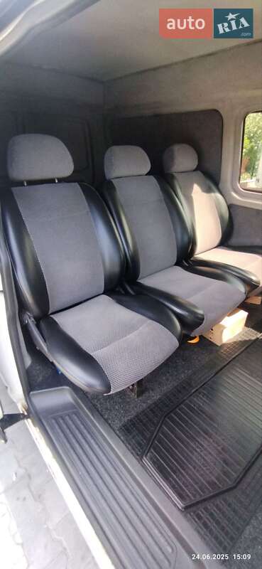 Минивэн Volkswagen Transporter 2005 в Виннице