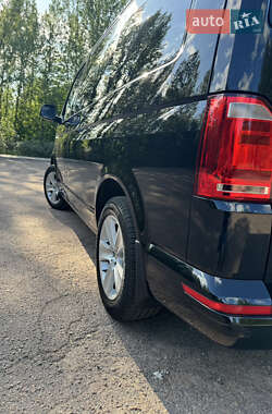 Мінівен Volkswagen Transporter 2018 в 