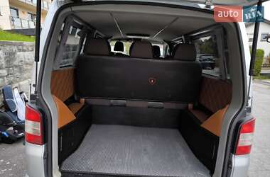 Минивэн Volkswagen Transporter 2012 в 