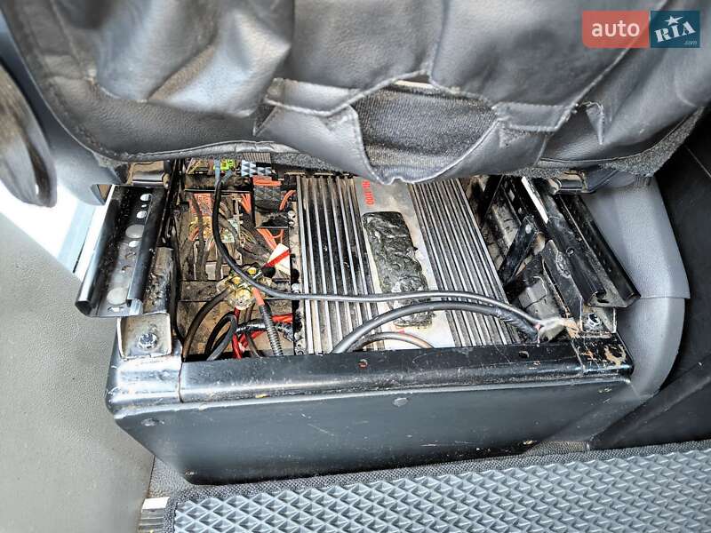 Минивэн Volkswagen Transporter 2012 в Краматорске