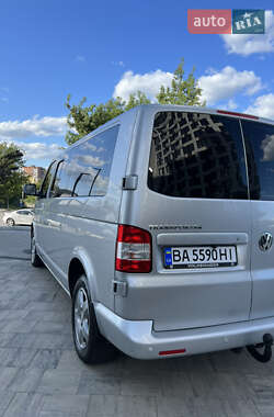 Минивэн Volkswagen Transporter 2009 в 