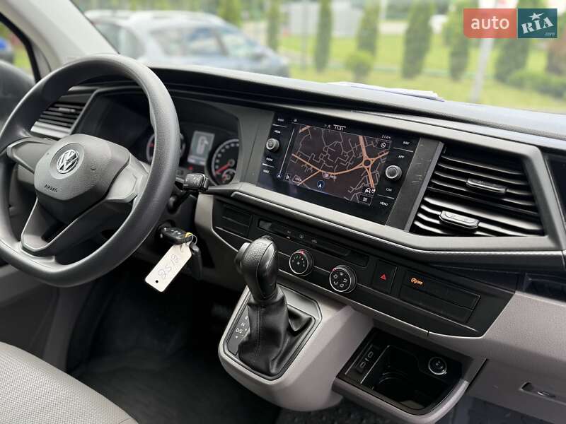 Минивэн Volkswagen Transporter 2020 в Луцке