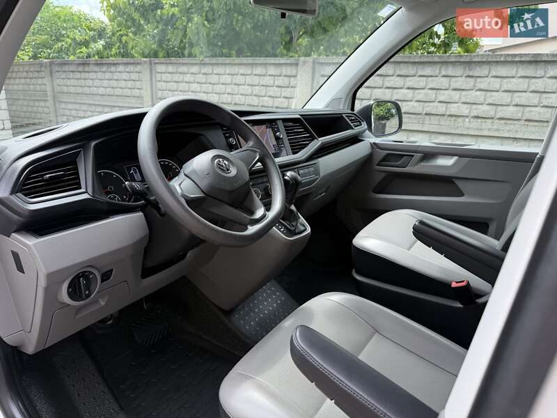 Минивэн Volkswagen Transporter 2020 в Луцке