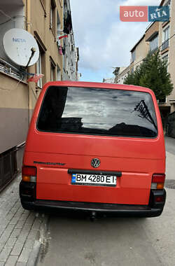 Дом на колесах Volkswagen Transporter 2001 в 