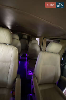 Минивэн Volkswagen Transporter 2006 в 