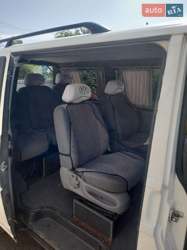 Микроавтобус Volkswagen Transporter 1999 в Киеве