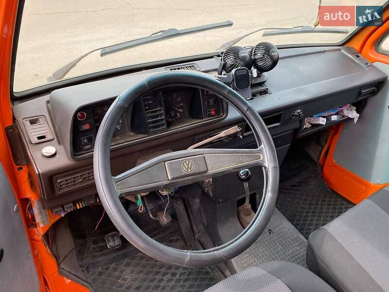 Минивэн Volkswagen Transporter 1990 в Одессе фото 11 Минивэн Volkswagen Transporter 1990 в Одессе