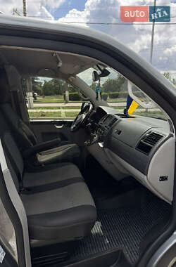 Минивэн Volkswagen Transporter 2011 в 